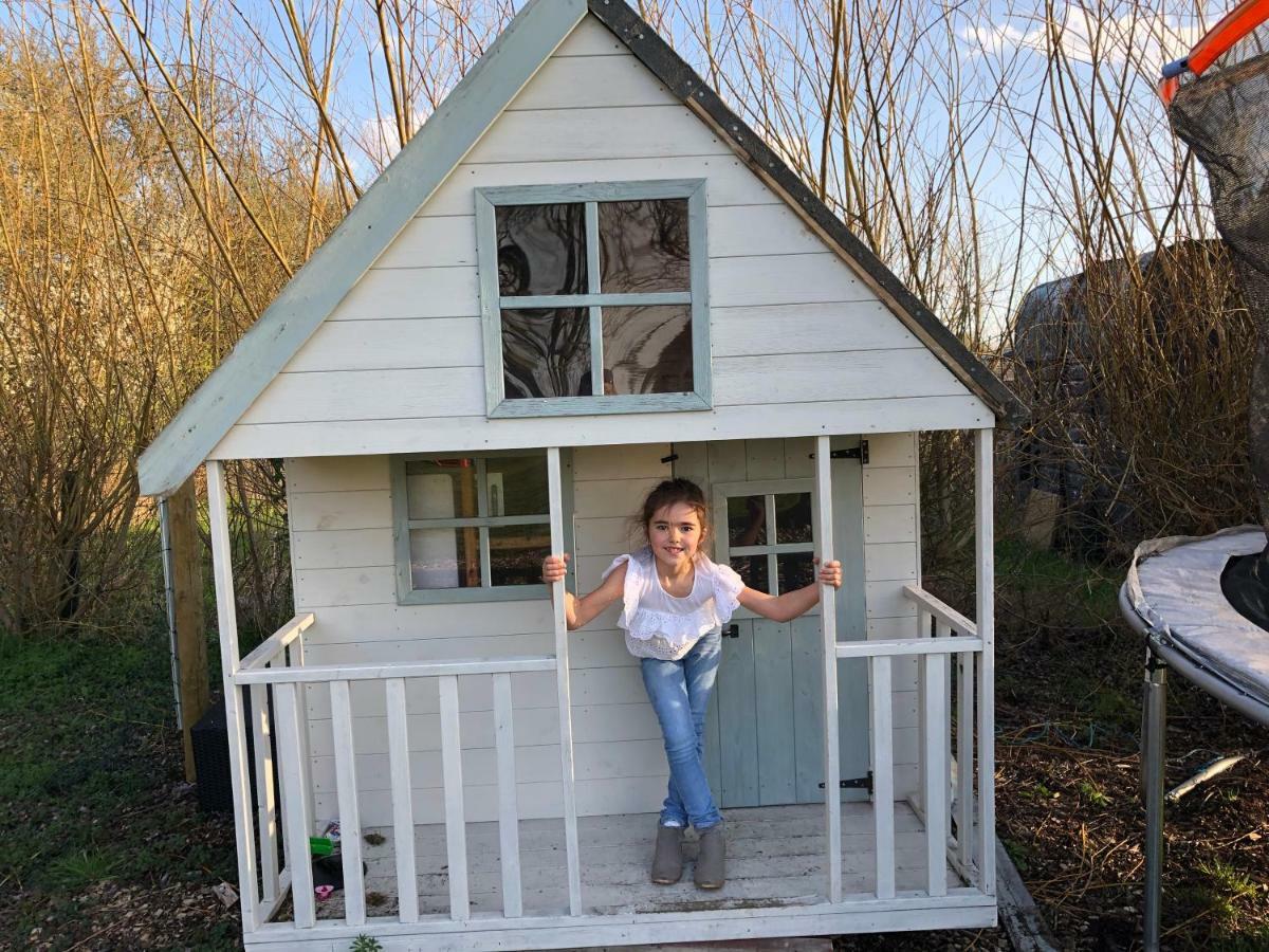 Willow Court Farm Studio South & Petting Farm, 8 Mins From Legoland & Windsor, 15 Mins From Lapland Uk Eksteriør bilde
